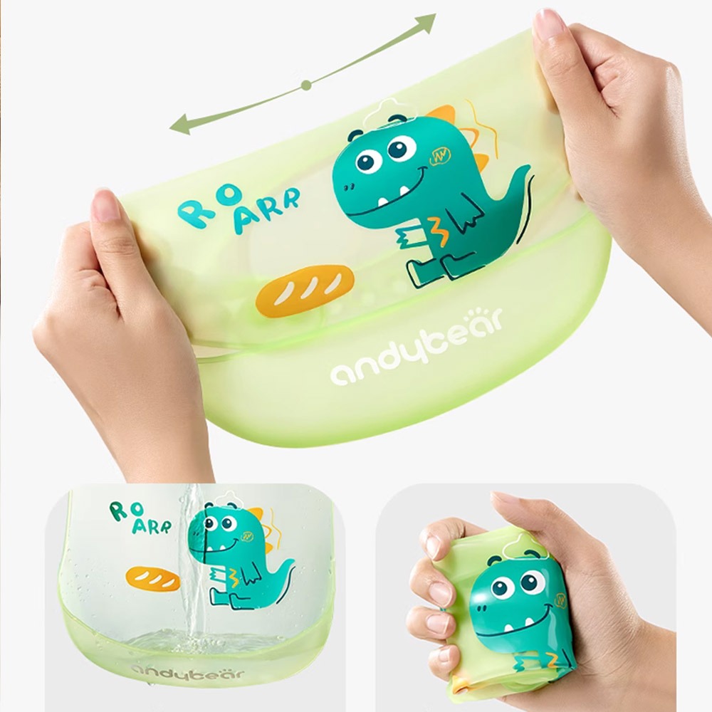 Silicone bibs with crumb catcher